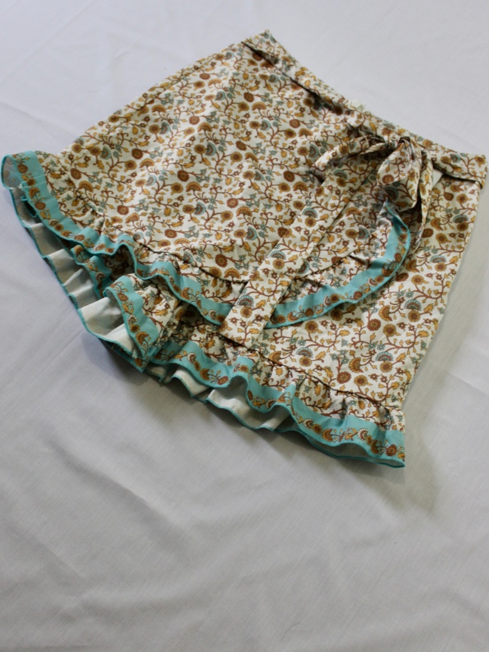 Paisley Floral Ruffle Wrap Mini Shorts Teal Trim Size S